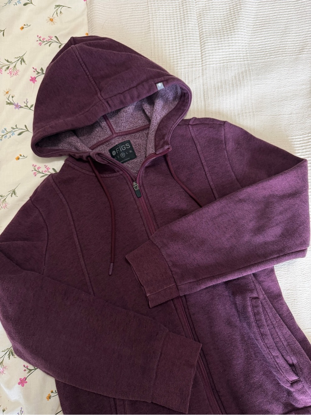 Figs Maroon Full‑Zip Hooded Sweatshirt